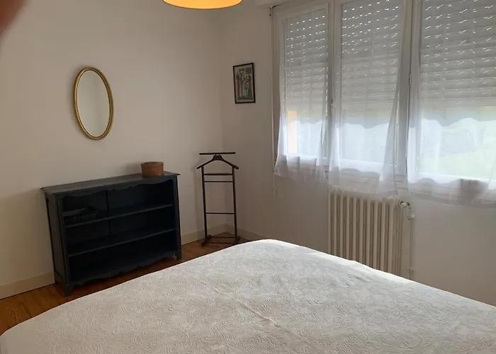 Very T3 Near Downtown Marcadieu *